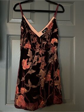 Lulus velvet dress